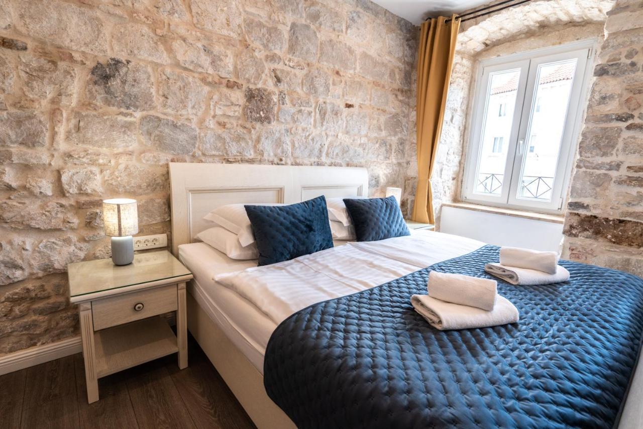 Luxury Rooms Lucija And Luka Split Bagian luar foto