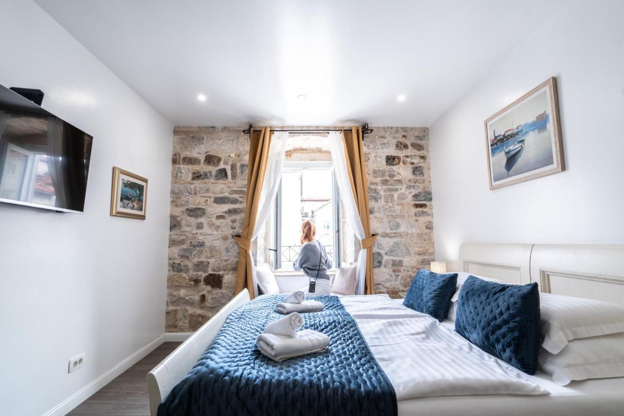 Luxury Rooms Lucija And Luka Split Bagian luar foto
