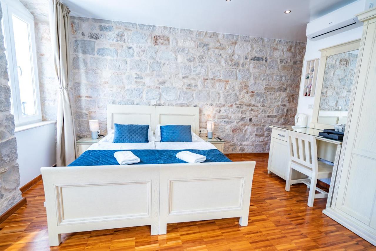 Luxury Rooms Lucija And Luka Split Bagian luar foto