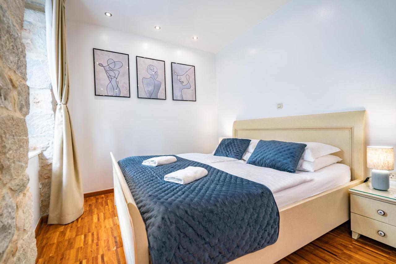 Luxury Rooms Lucija And Luka Split Bagian luar foto