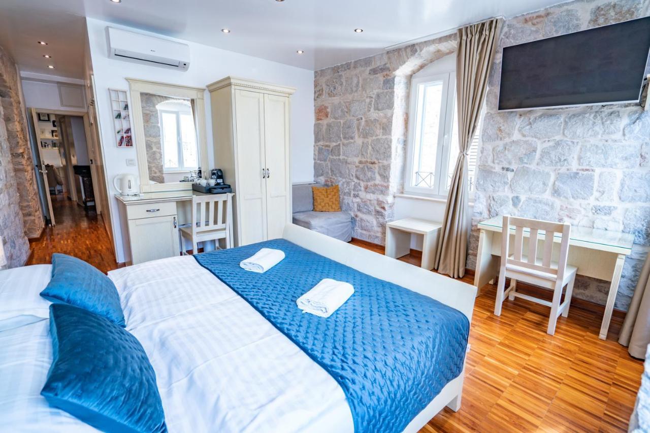 Luxury Rooms Lucija And Luka Split Bagian luar foto